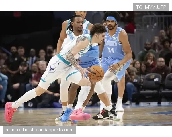 黄蜂豪取六连胜 克尼佩尔外线投射效率持续攀升